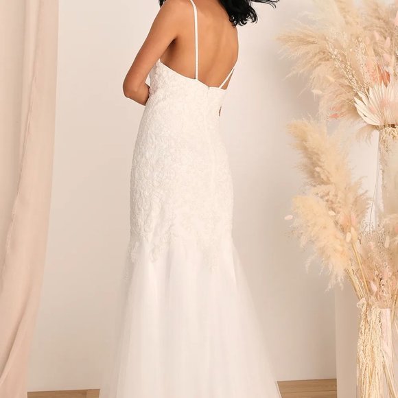 *NWT* (SZ 2) LULU's Dream Romance White Beaded Tulle Trumpet Maxi Dress - Picture 4 of 7